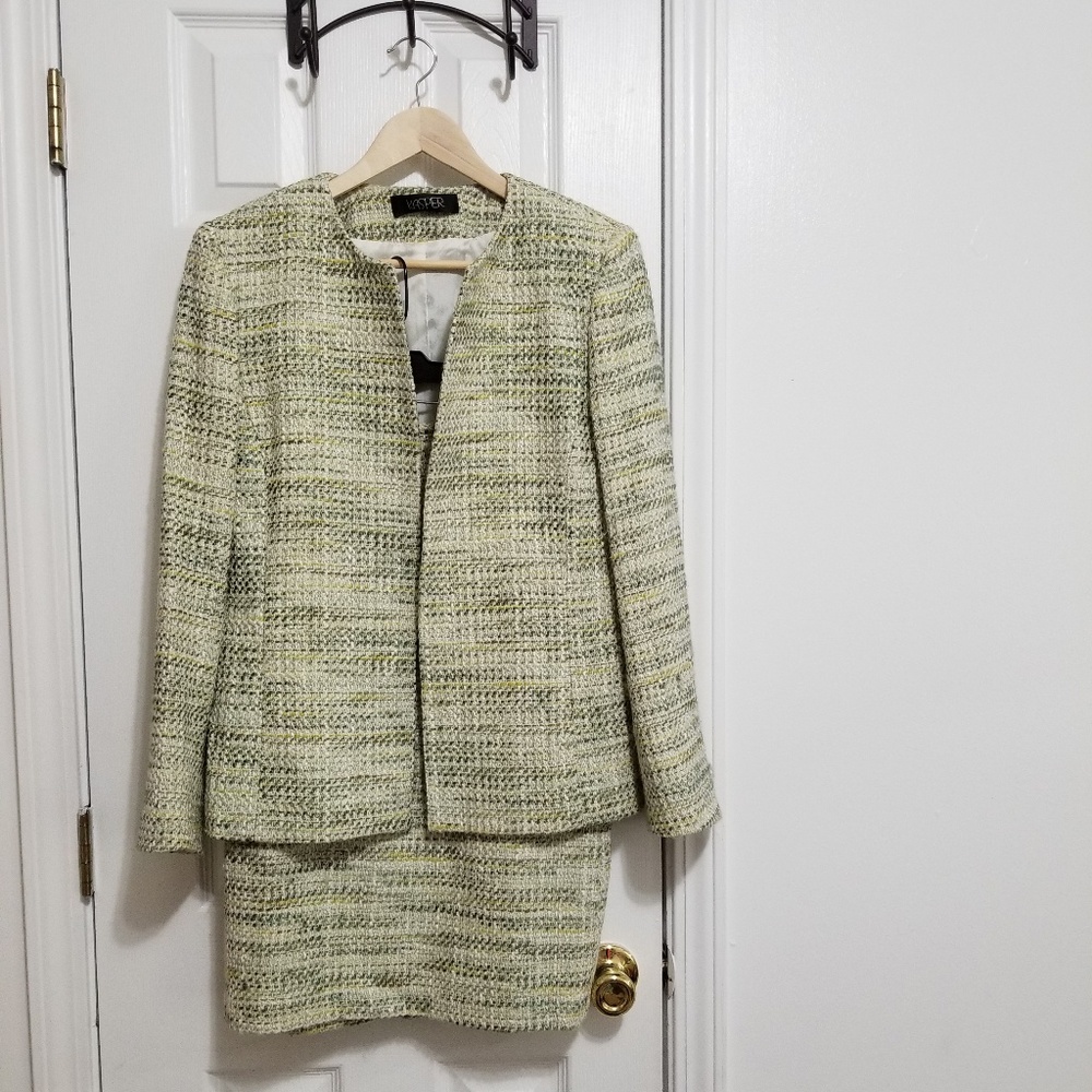 Kasper Skirt suit